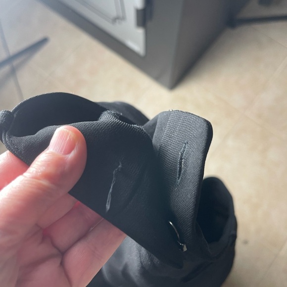 Ann Taylor Black Wide Leg Curvy Pants Size 12 - Picture 4 of 8